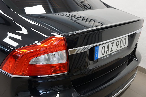 Volvo S80 9 of 29