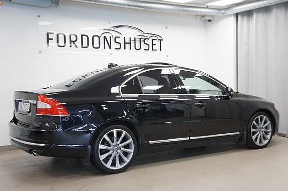 Volvo S80 4 of 29