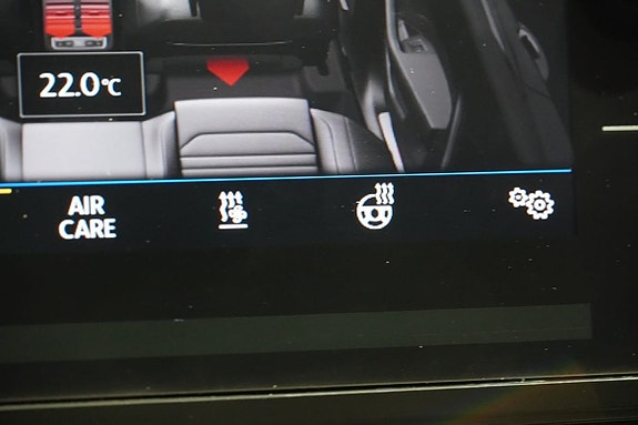 Volkswagen Passat Alltrack 15 of 19