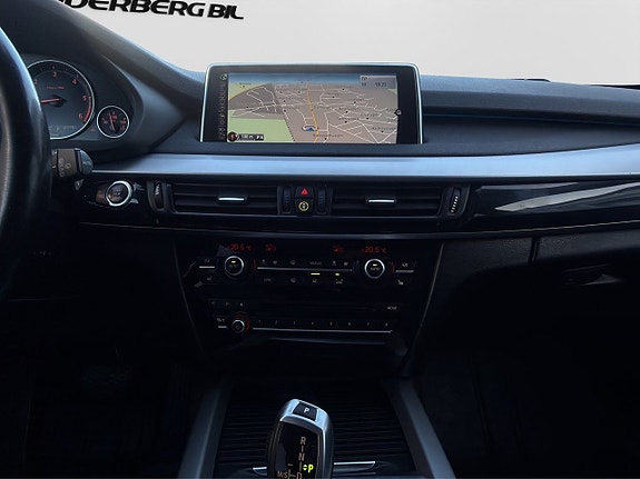 BMW X5 15 of 30