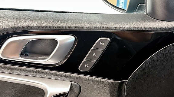 Kia XCeed 12 of 12