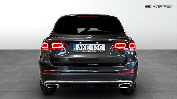 Mercedes-Benz GLC300 e 7 of 26