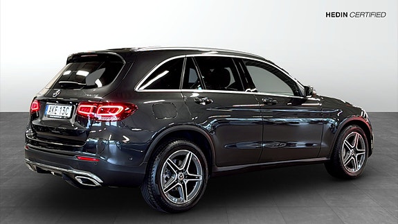 Mercedes-Benz GLC300 e 2 of 26