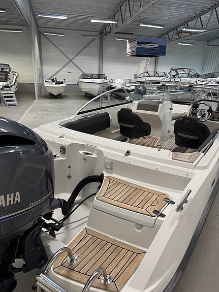 Finnamster 62 BR / Yamaha F150DETX *Inkl trailer* 11 of 11