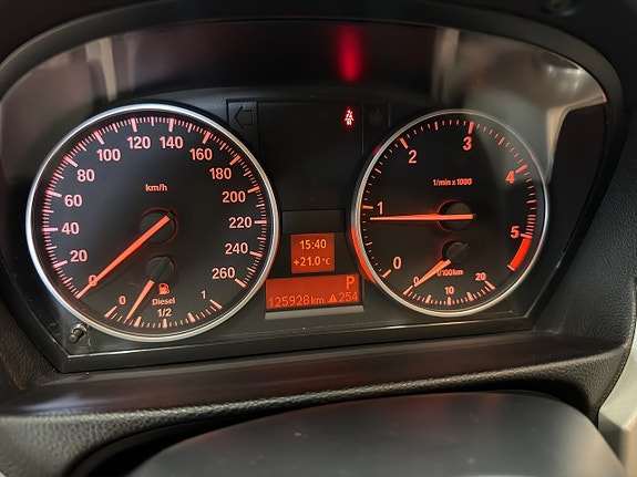 BMW 320 14 of 19
