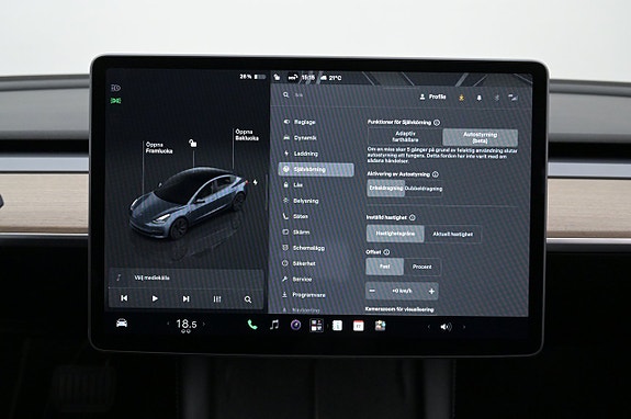 Tesla Model 3 15 of 27