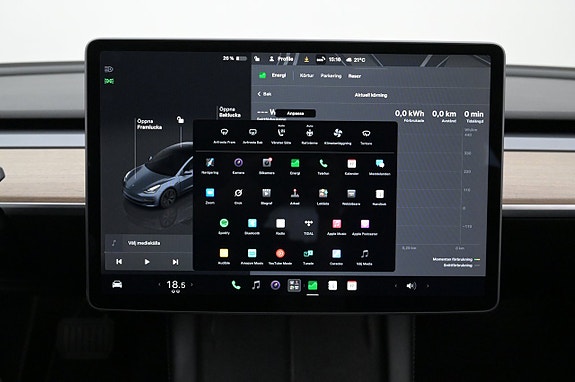 Tesla Model 3 22 of 27