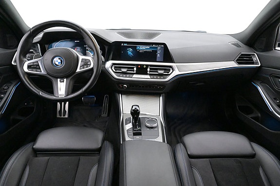 BMW 330e 6 of 27