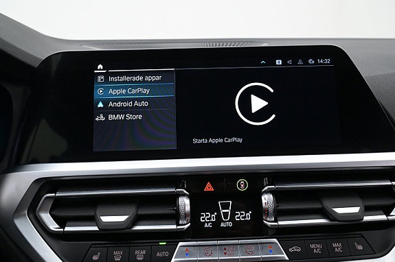 BMW 330e 16 of 27