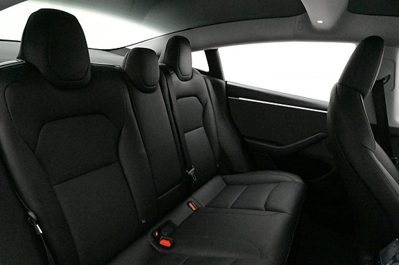 Tesla Model 3 22 of 27