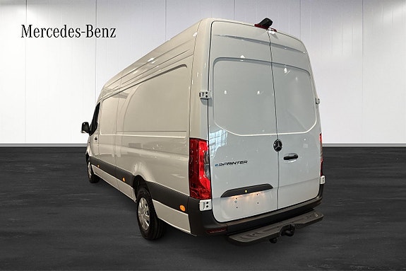 Mercedes-Benz Sprinter 208 2 of 21