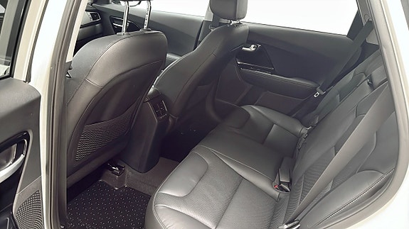 Kia Niro 9 of 12