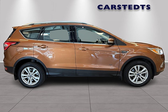 Ford Kuga 2 of 17