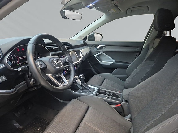Audi Q3 9 of 9