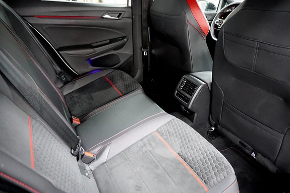 Volkswagen Golf I 23 of 26