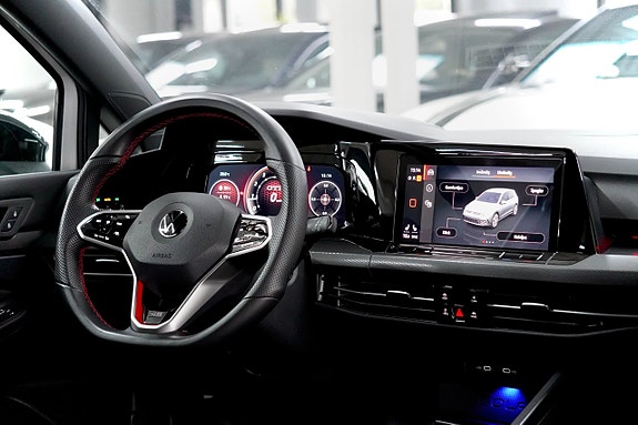 Volkswagen Golf I 13 of 26
