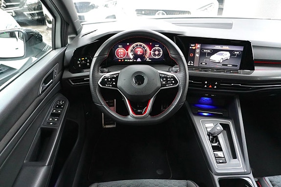 Volkswagen Golf I 11 of 26