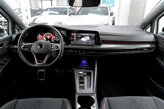Volkswagen Golf I 12 of 26