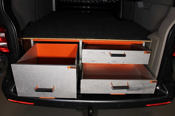 Volkswagen Transporter 21 of 27