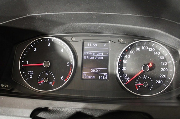 Volkswagen Transporter 26 of 27