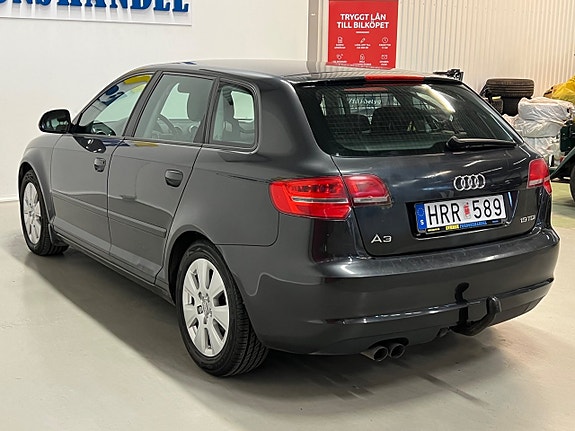 Audi A3 8 of 23