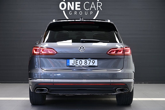 Volkswagen Touareg 7 of 30