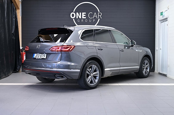 Volkswagen Touareg 5 of 30