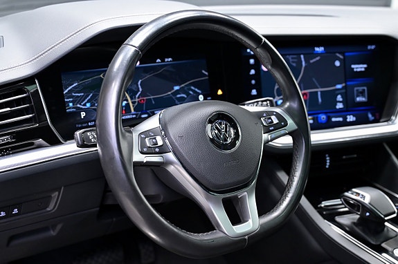 Volkswagen Touareg 19 of 30