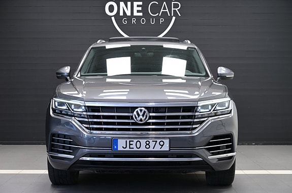 Volkswagen Touareg 3 of 30
