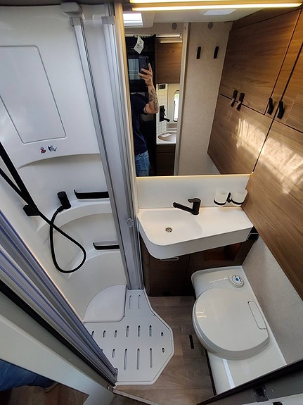 Hymer ML-T 580 4x4 Facelift 10 of 16
