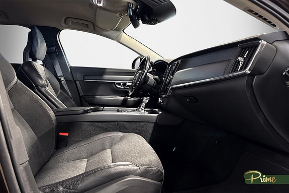 Volvo V90 10 of 19