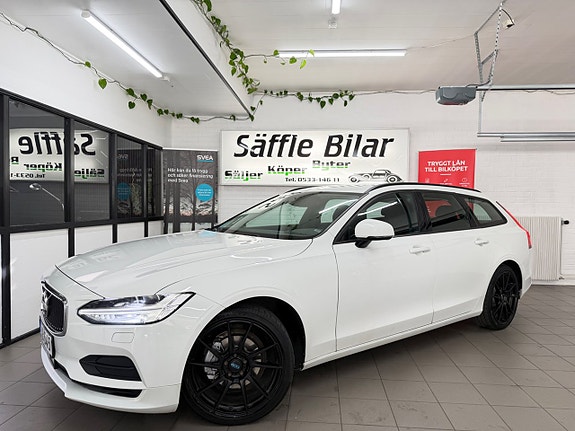 Volvo V90 2 of 29