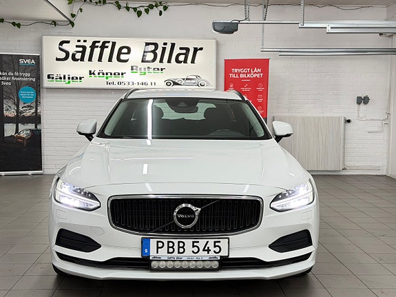 Volvo V90 10 of 29