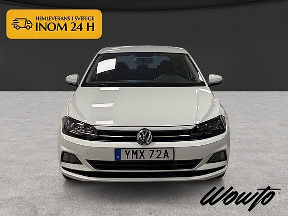 Volkswagen Polo 2 of 15