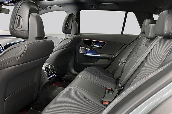 Mercedes-Benz C220 d 9 of 14