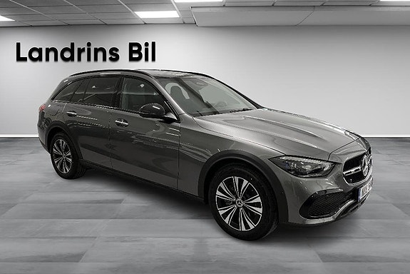 Mercedes-Benz C220 d 3 of 14