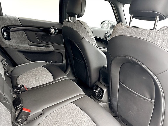 MINI Countryman Cooper SE 14 of 18