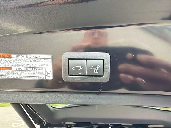 Toyota Corolla Cross 14 of 25