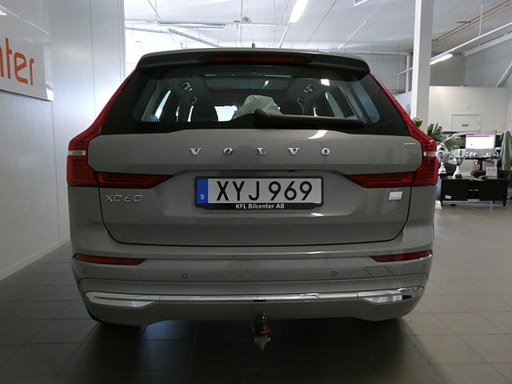 Volvo XC60 10 of 29