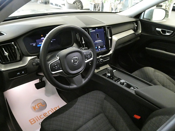Volvo XC60 16 of 29