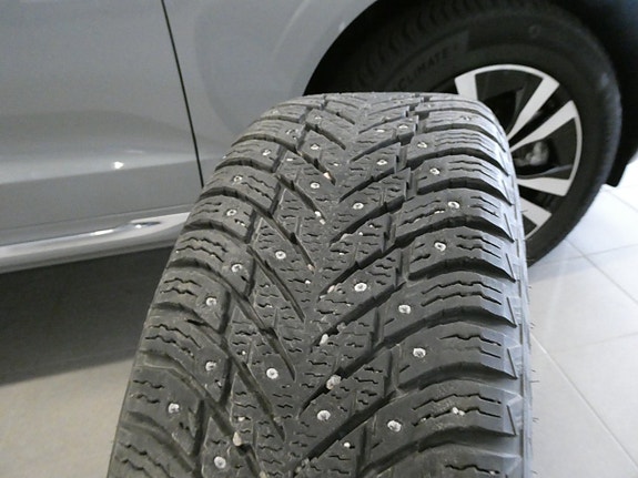 Volvo XC60 4 of 29
