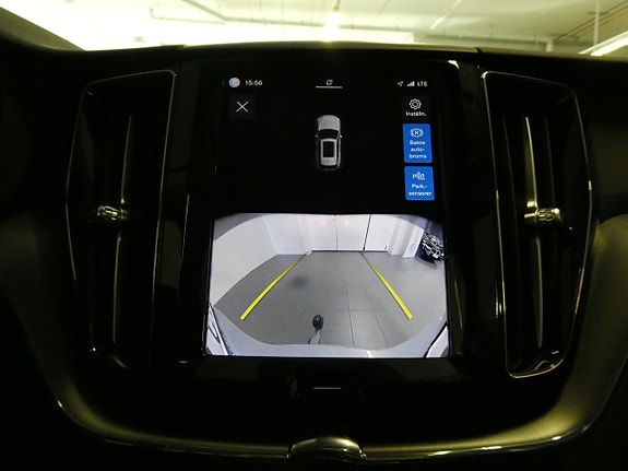 Volvo XC60 23 of 29