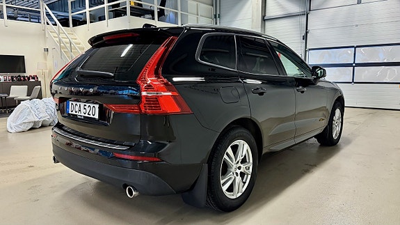 Volvo XC60 3 of 10