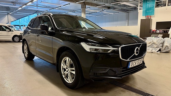 Volvo XC60 2 of 10