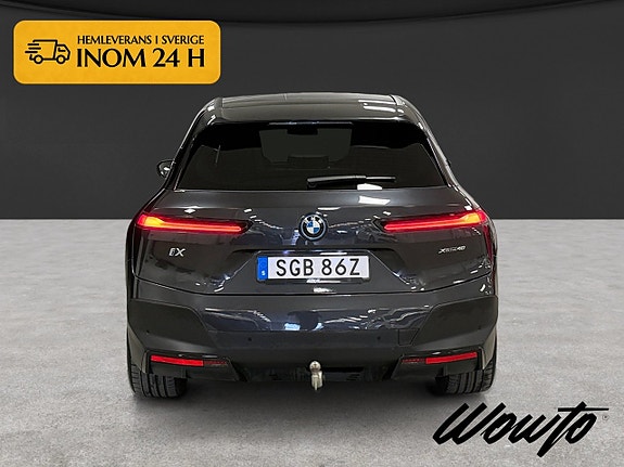 BMW iX 5 of 20