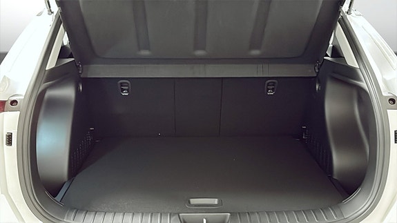 Hyundai Kona 10 of 12
