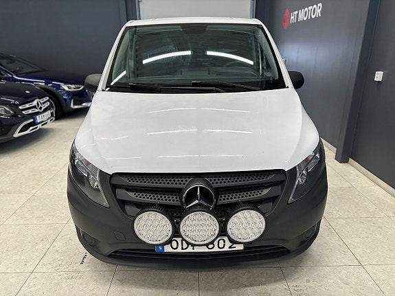 Mercedes-Benz Vito 109 3 of 16