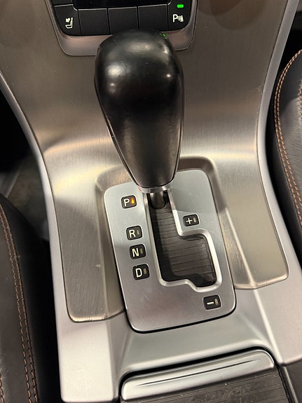 Volvo XC60 24 of 28