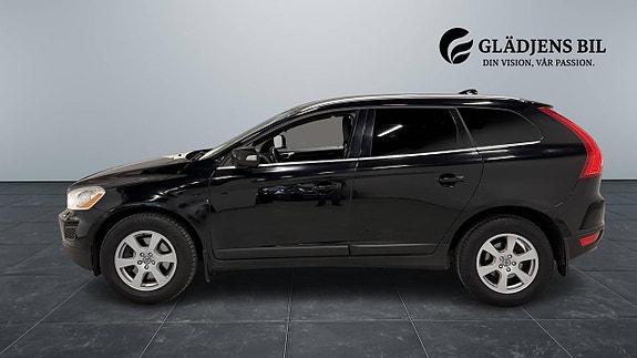 Volvo XC60 4 of 28