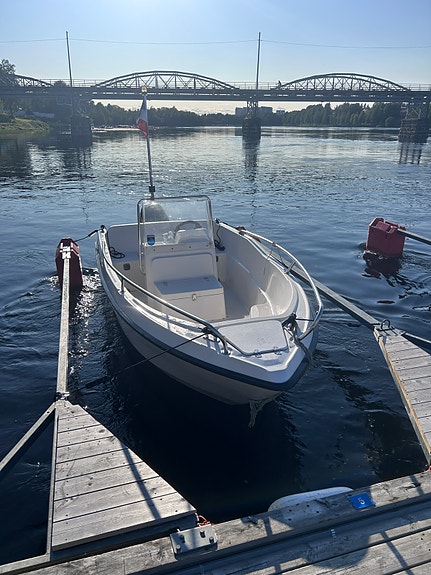 Robust 475 S - 1998 självläns styrpulpet + båttrailer 6 of 9